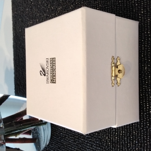 Swarovski Crystal Angel (#211085) - Picture 5 of 10